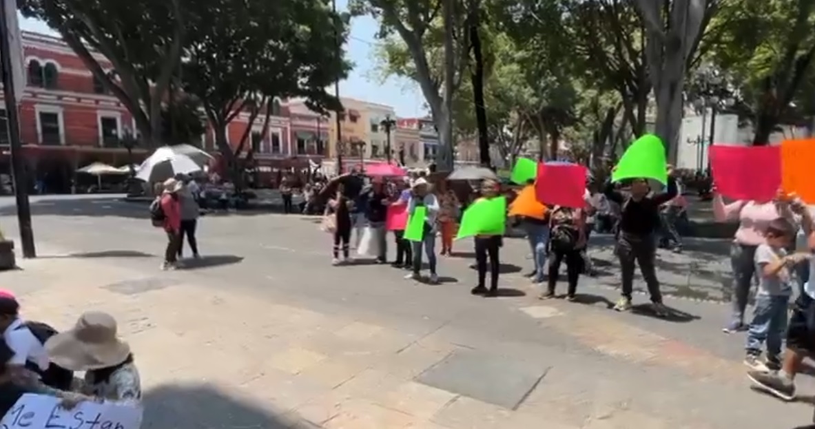 Protestan vecinos de San José Los Cerritos por falta de agua