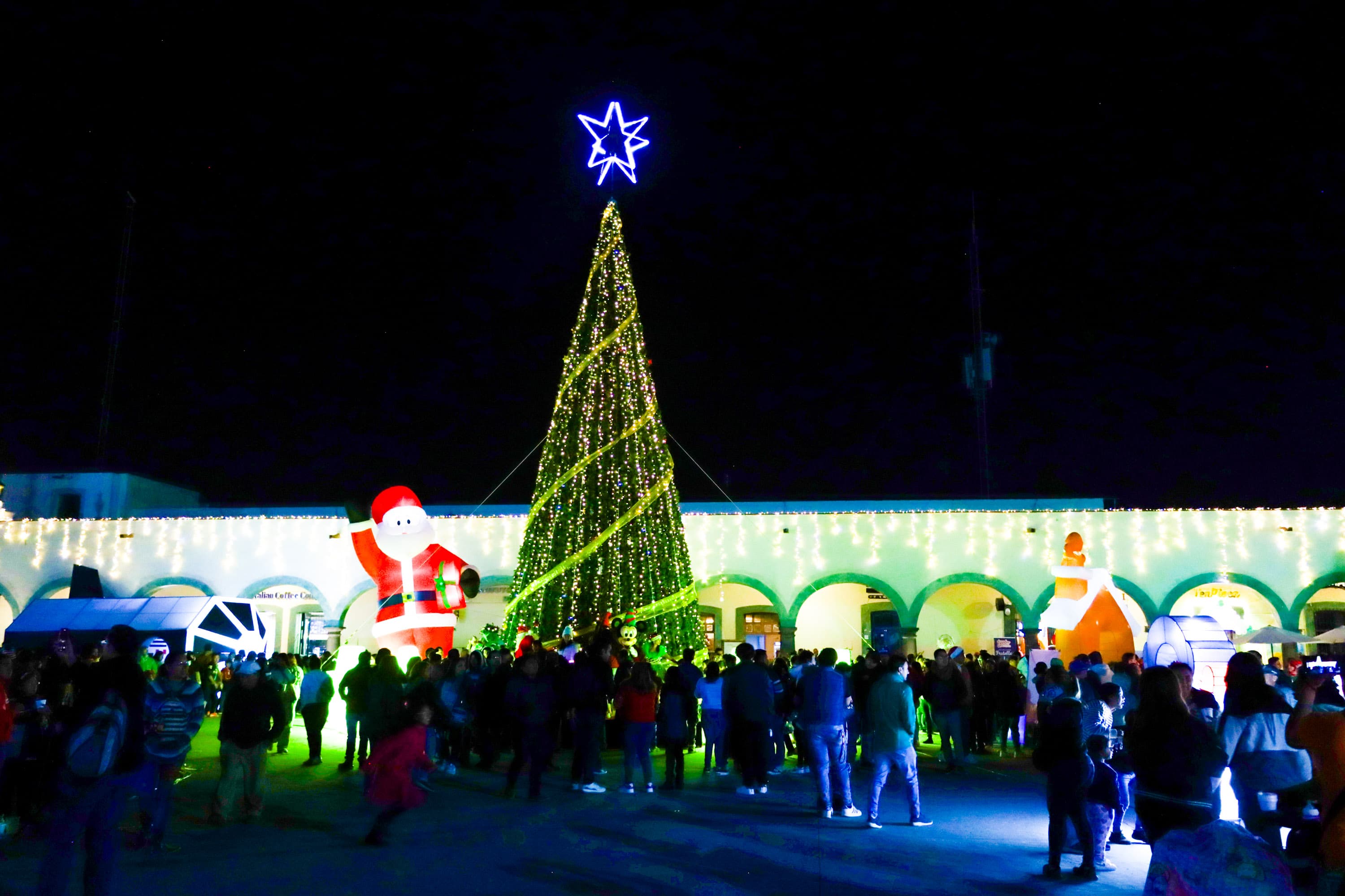 El espíritu navideño se vive en Cuautlancingo y San Pedro Cholula