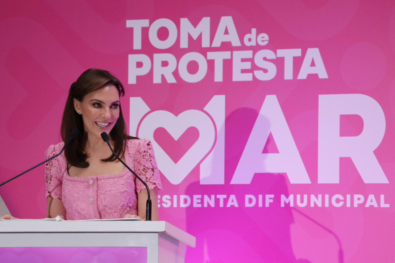MariElise Budib rinde protesta como presidenta del Patronato del DIF de la ciudad de Puebla