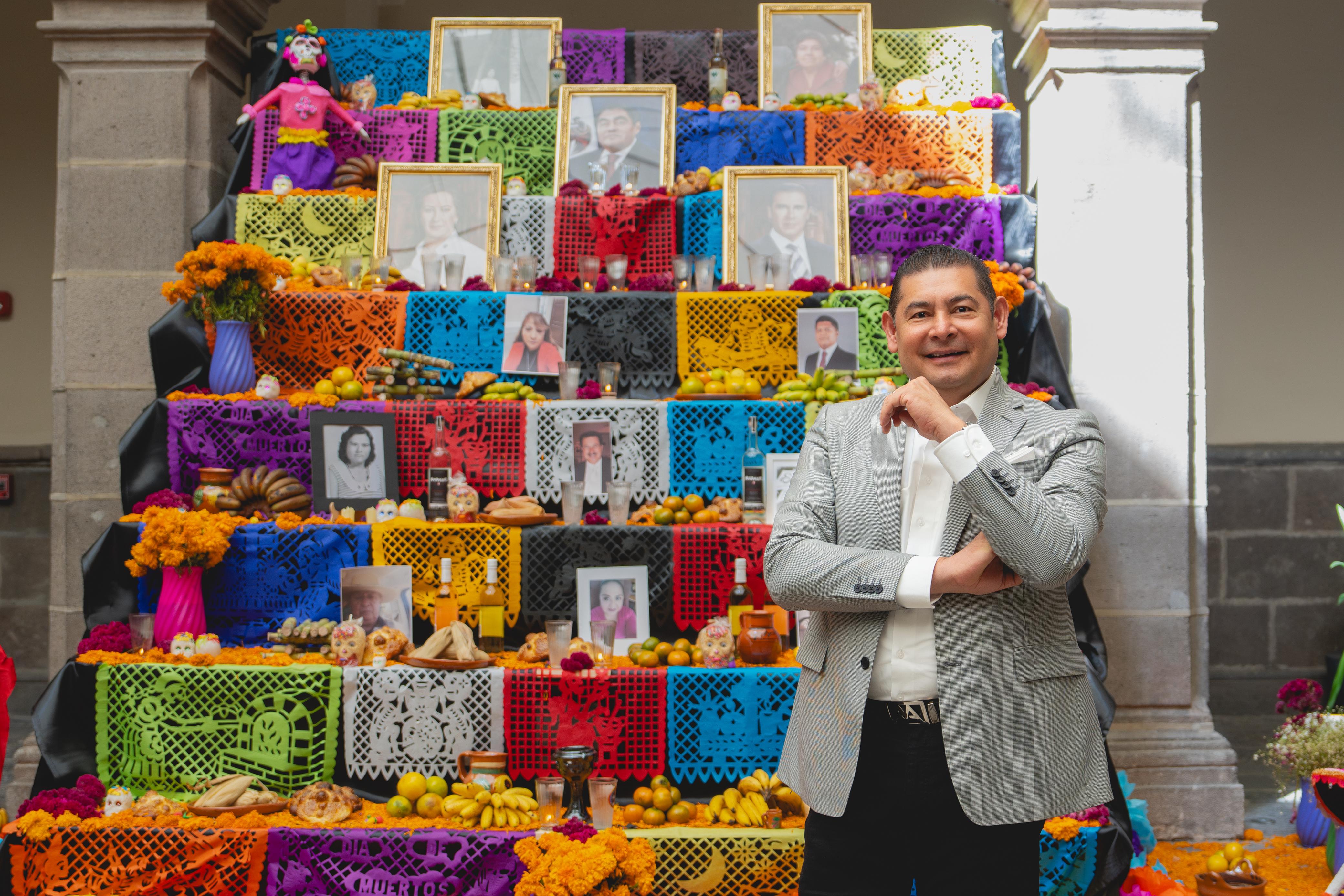 Tradiciones que nos unen: Puebla rinde homenaje a sus raíces en Día de Muertos