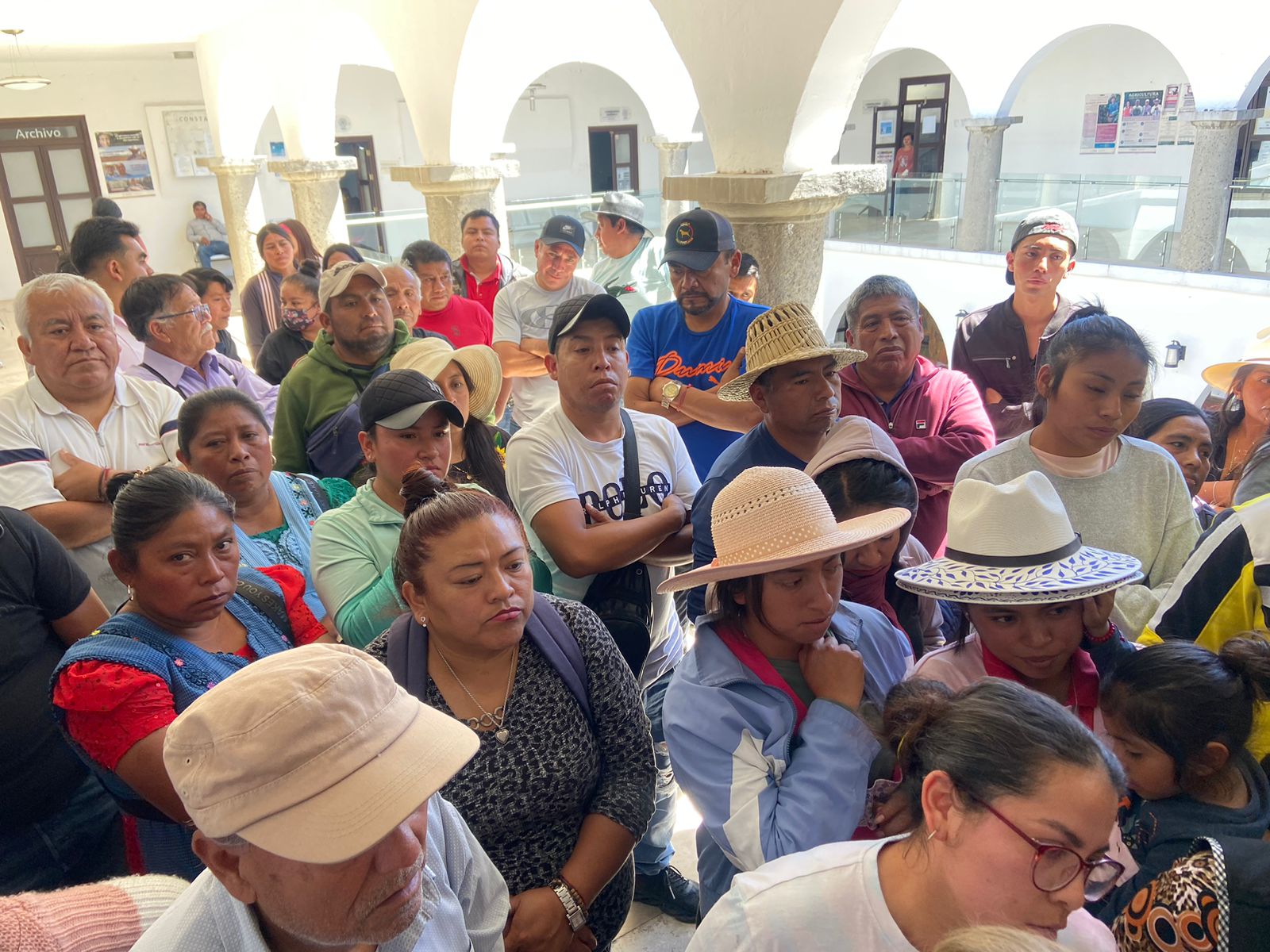 Comerciantes de las carretas del zócalo y Parque Soria se inconforman en San Pedro Cholula