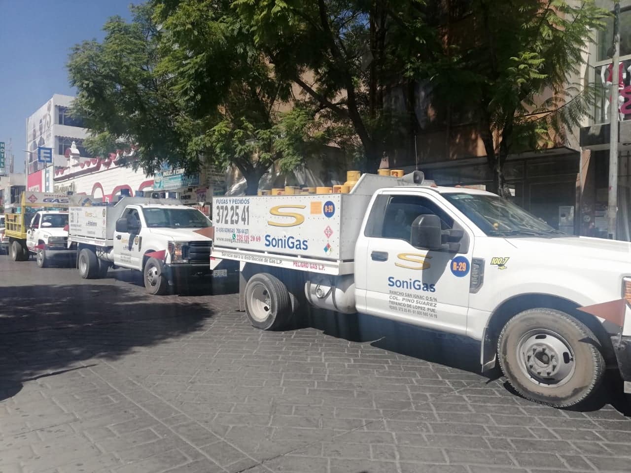 Protestan gaseros de Tehuacán y piden el retiro de repartidores foráneos