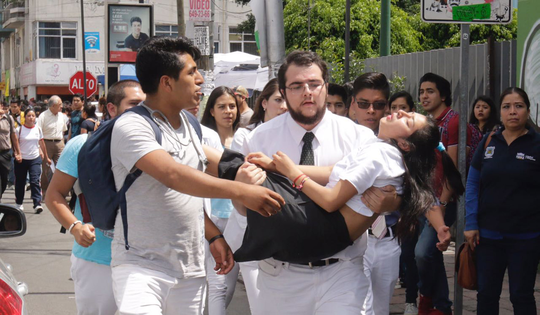 Mandan a su casa a 58 pacientes del IMSS luego de temblor