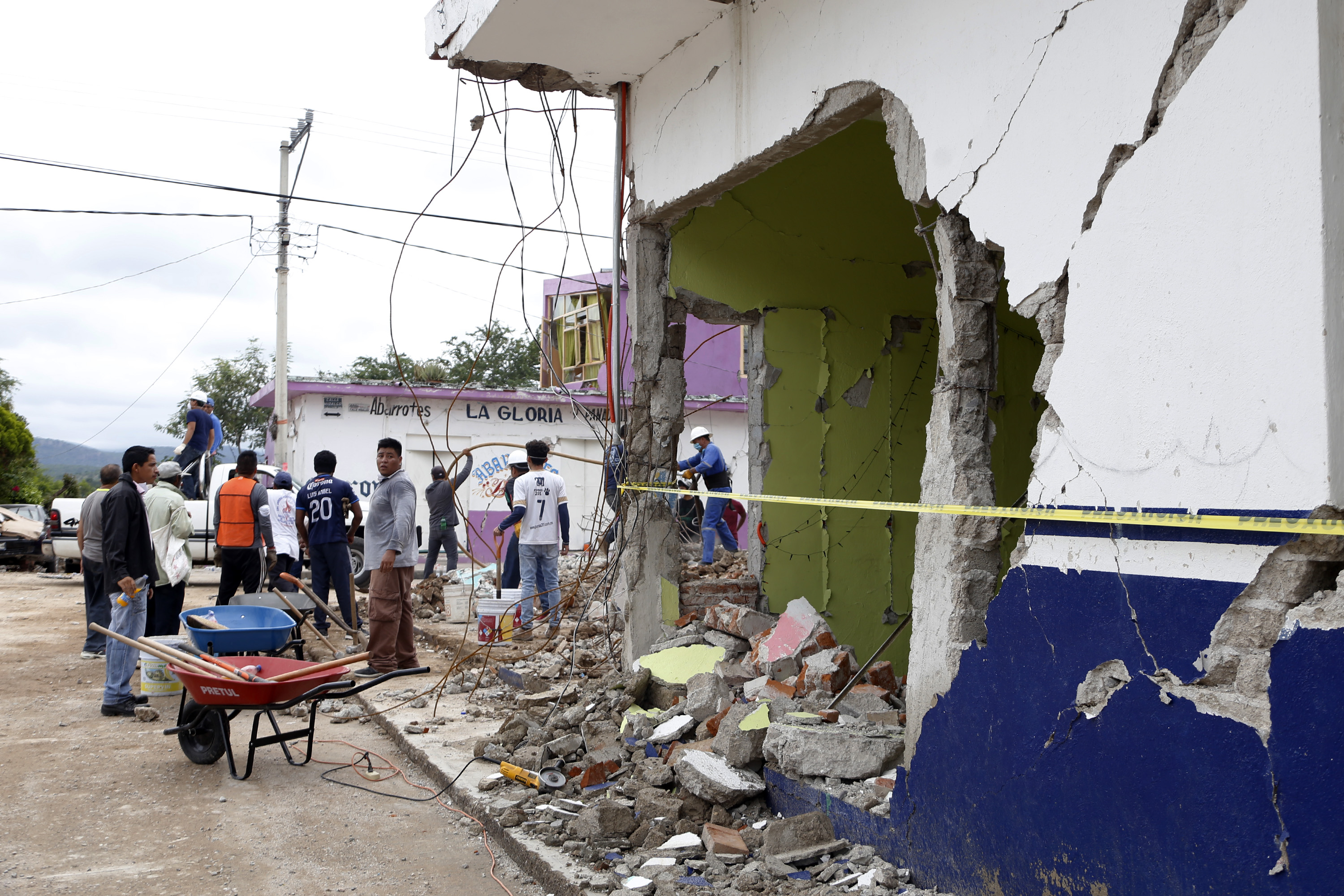 Puebla recibirá 441 mdp menos para la reconstrucción tras sismo