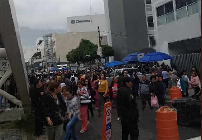 Desalojan ISSSTE de San Manuel tras sismo de 4.8 grados 