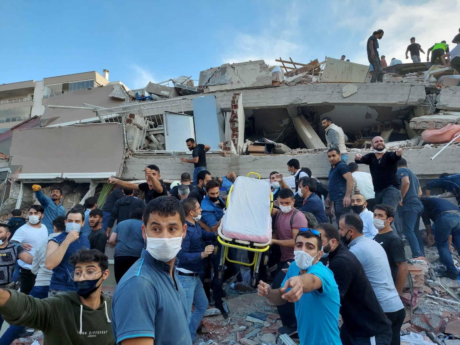 Sergio Céspedes se solidariza con Turquía por terremoto