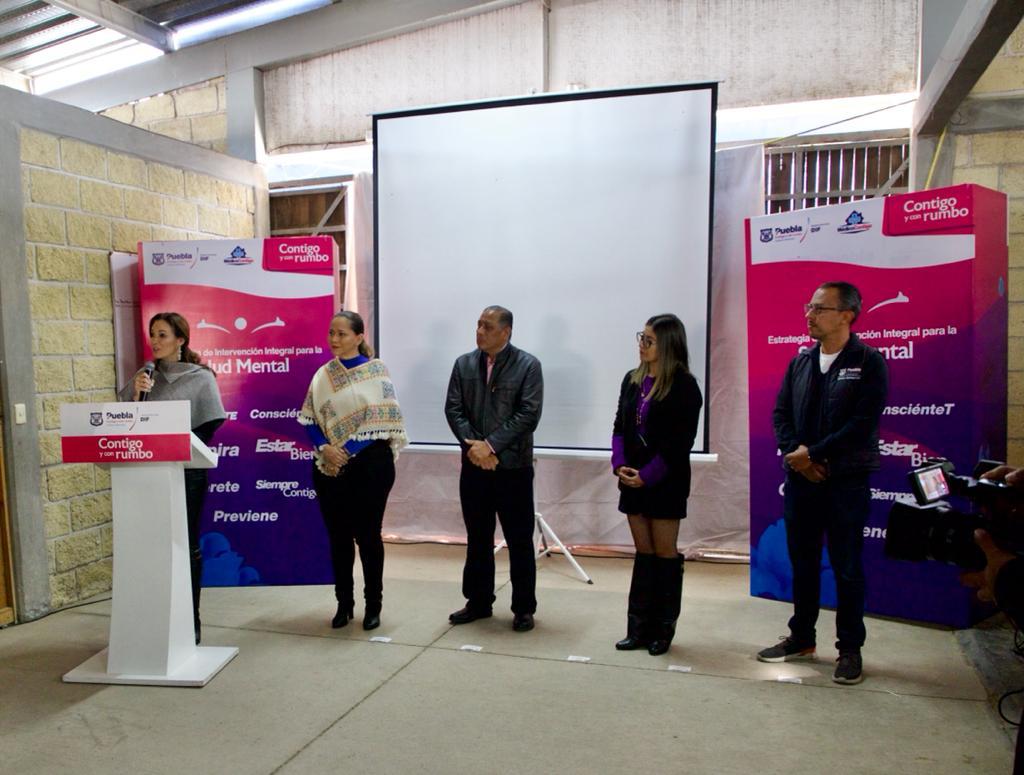 SMDIF Puebla realiza Foro Discapacidad, Rehabilitación e Intervenciones asistidas con animales