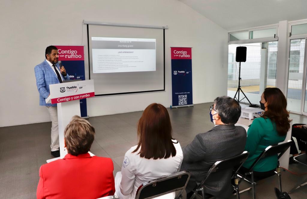 SMDIF Puebla y BUAP ofertan Nutrición de 10 en línea