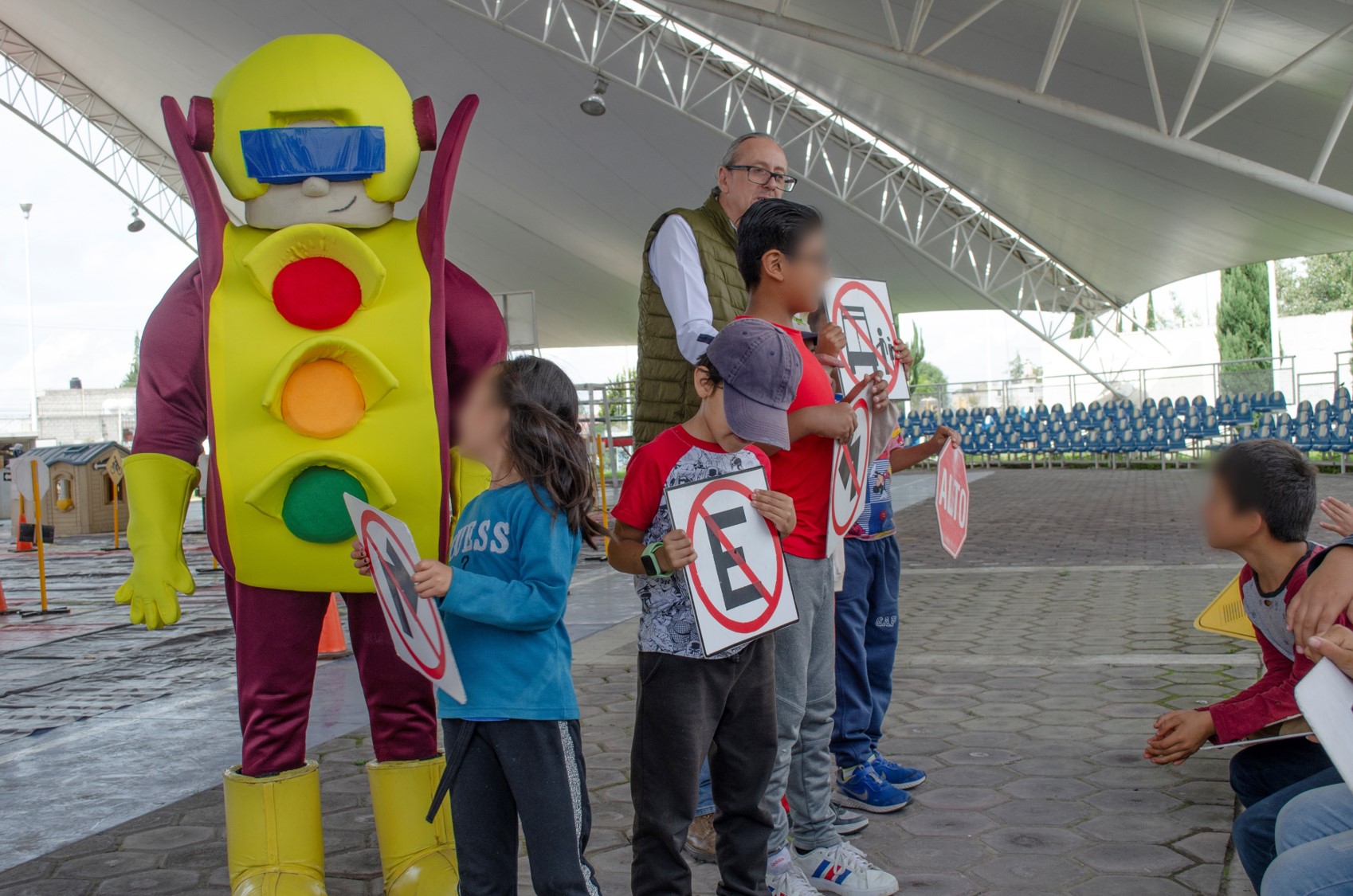 Capacita SMT a más de 300 niñas y niños en cultura vial