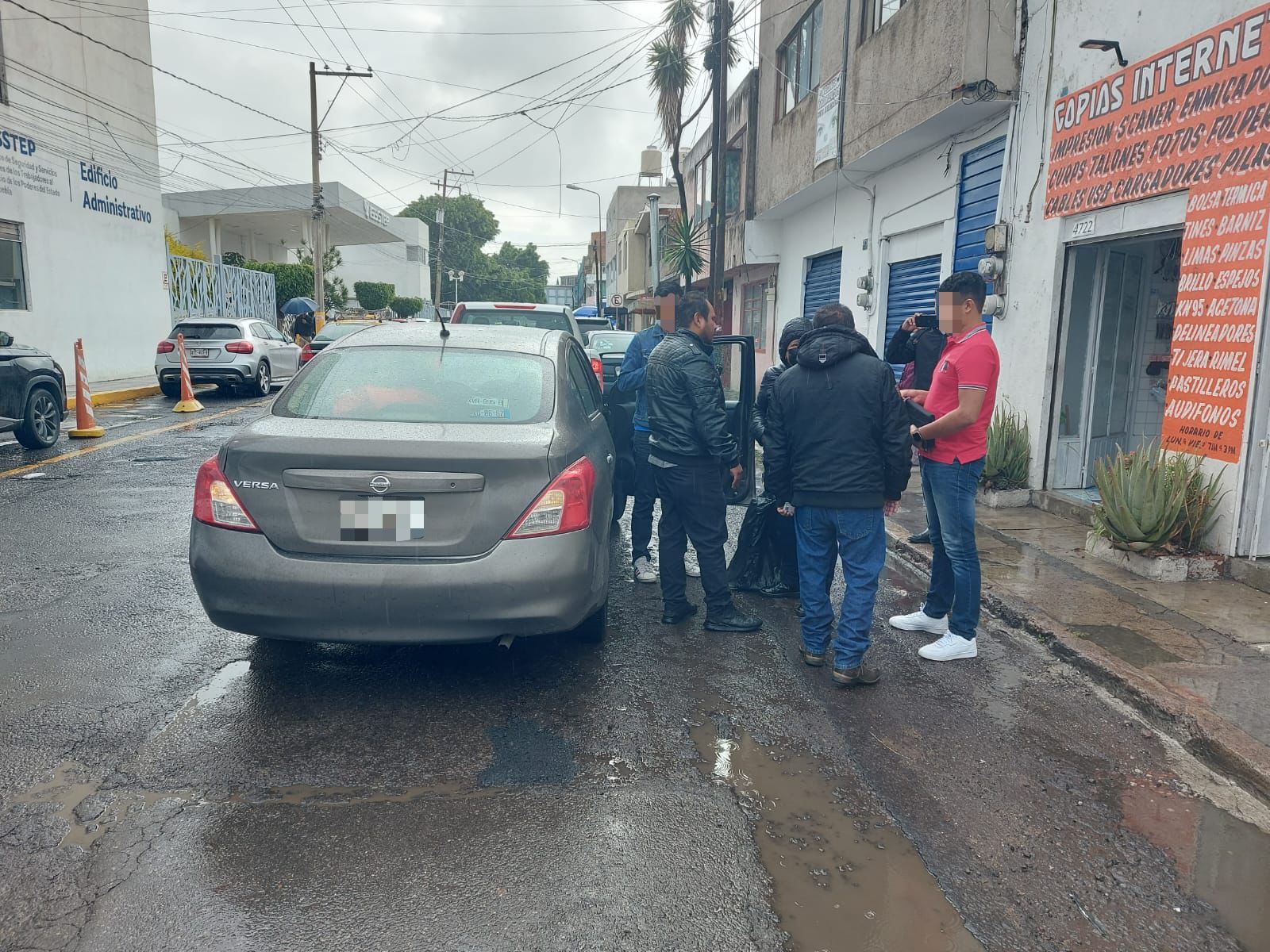 Detiene SMT unidad taxi que usaba aplicación no autorizada