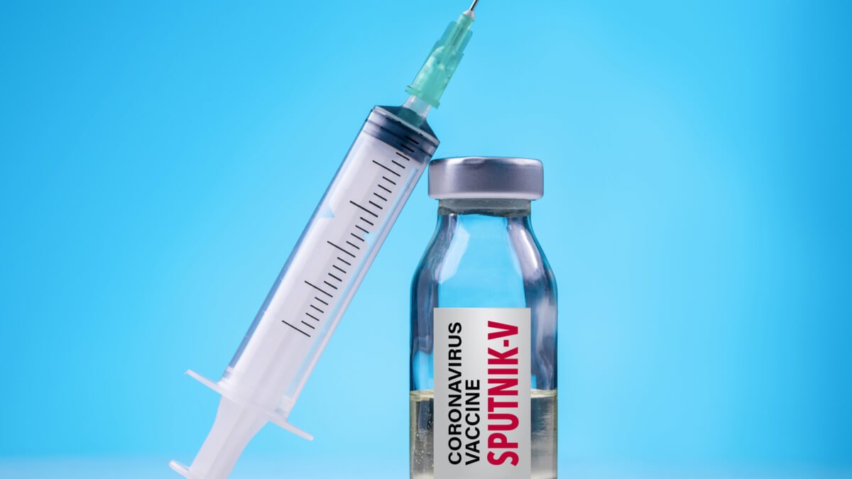 Este lunes llegarán 200 mil vacunas Sputnik a México