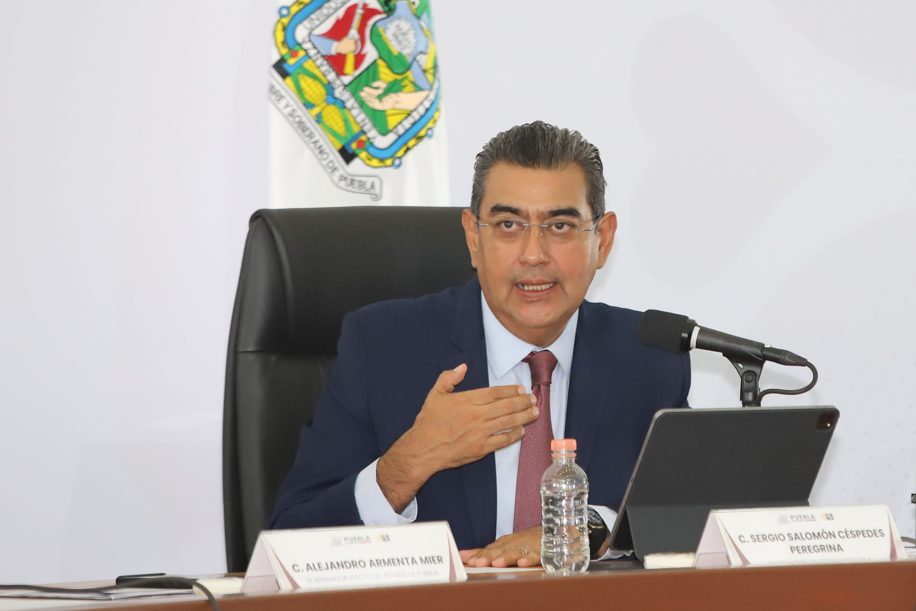 Confirma Céspedes reapertura de autopistas bloqueadas en Puebla