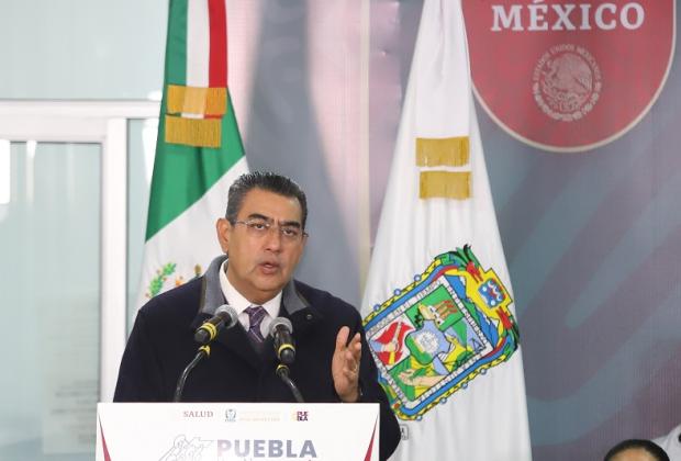 Inaugura Céspedes rehabilitación del Hospital de la Mujer en Puebla