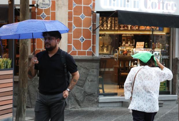 VIDEO Ligera lluvia se registra este lunes en Puebla