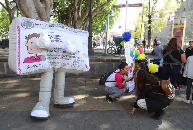 Realizan Consulta Infantil y Juvenil 2024 en zócalo de Puebla