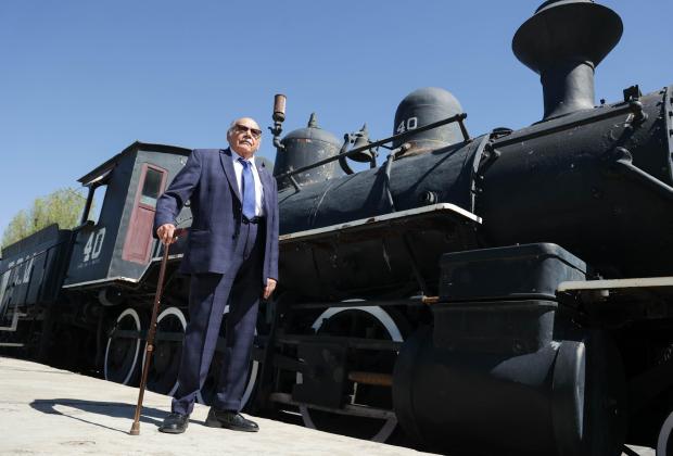 VIDEO Rinden homenaje al ferrocarrilero Narciso Nava Martínez