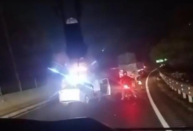 Se registra asalto masivo a transportistas sobre la Puebla-Orizaba 