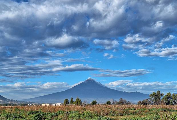 VIDEO Popocatépetl amanece en calma con clima frío