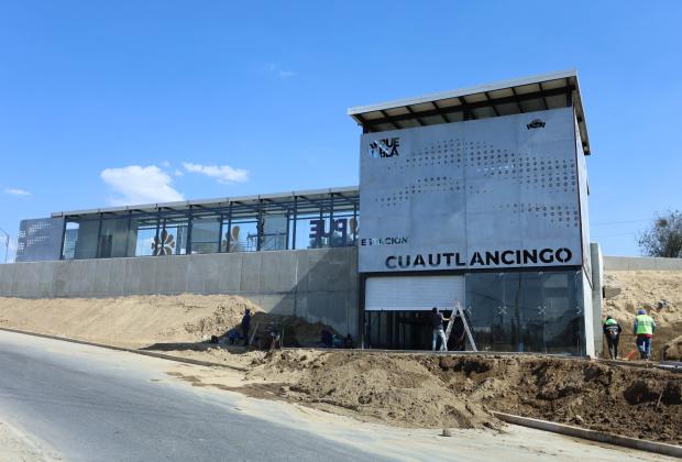 VIDEO Avanza construcción de paraderos de la Línea 4 en Cuautlancingo