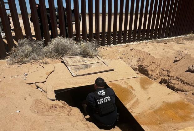 Descubren túnel justo debajo del muro fronterizo de México y EU