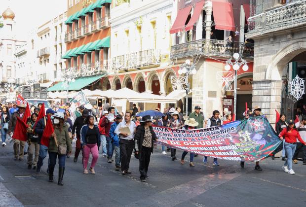 Manifestación de la 28 de Octubre en el Centro Histórico de Puebla