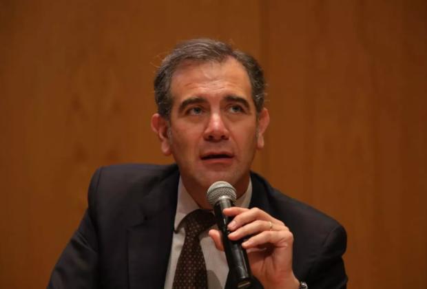 Lorenzo Córdova afirma que reforma electoral pone en riesgo elecciones del 2024