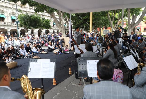 Pepe Chedraui asiste a presentación de la Banda Sinfónica municipal de Puebla