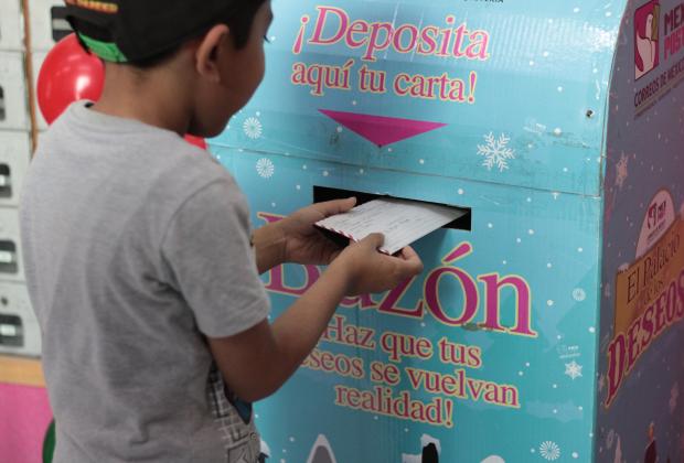 VIDEO Deja tu carta a los Reyes Magos en el Palacio de los Deseos