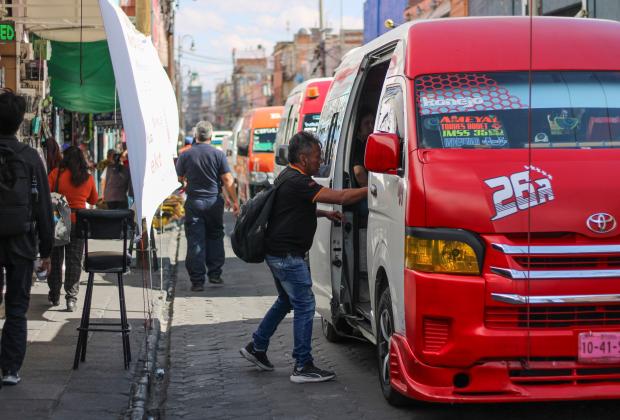 VIDEO Gobierno busca financiar renovación de unidades del Transporte Público