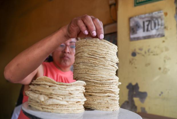 VIDEO Puebla vende la tortilla más barata del país