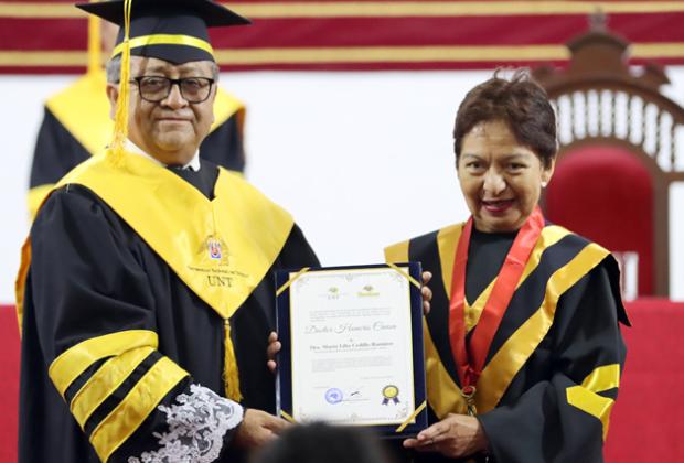 Rectora María Lilia Cedillo recibe Doctorado Honoris Causa de la Universidad Nacional de Trujillo