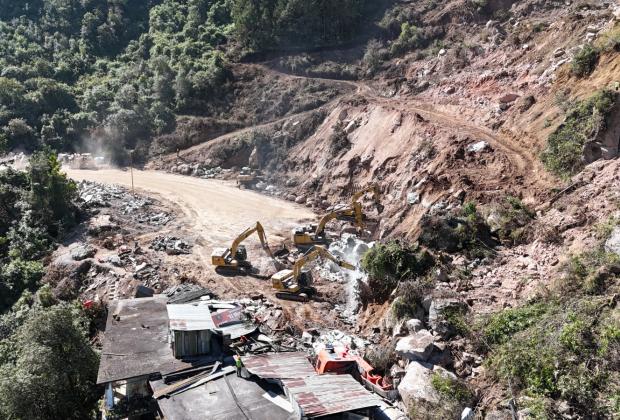 Hay avances del 96% en autopista Acatzingo-Ciudad Mendoza: SICT 