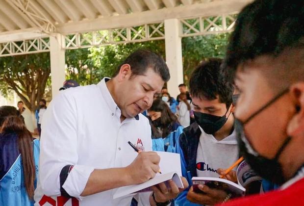 Con apoyo de Sheinbaum, llegará la Universidad Rosario Castellanos a Puebla