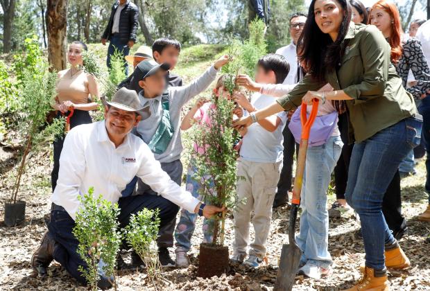 Sueño con ver a Puebla como una zona verde y sin corrupción: Armenta