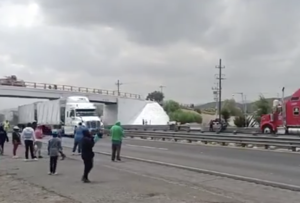 Abren la Puebla-Orizaba tras protesta por resultados electorales