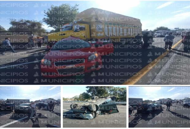Carambola en la México-Puebla deja seis heridos
