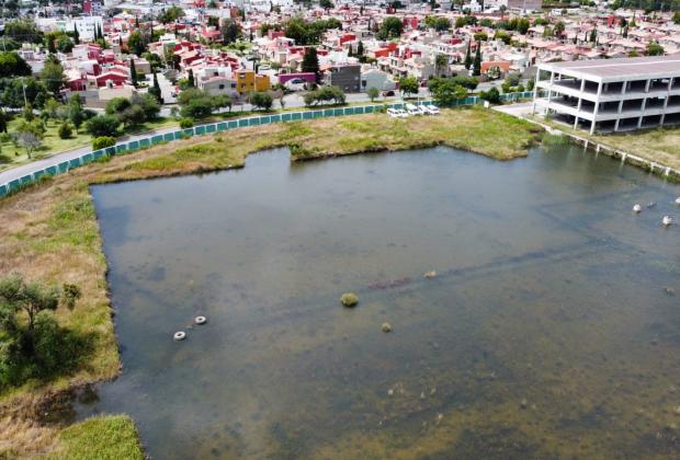 Abandonado e inundado, el terreno para sustituir el IMSS San Alejandro Abandonado e inundado, el terreno para sustituir el IMSS San Alejandro