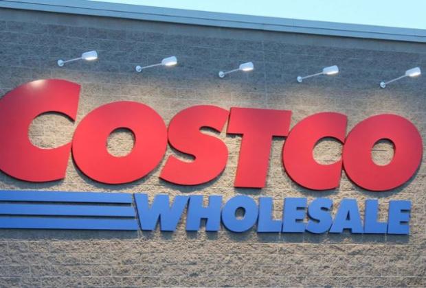 Afluencia masiva en Costco Angelópolis genera largas filas 