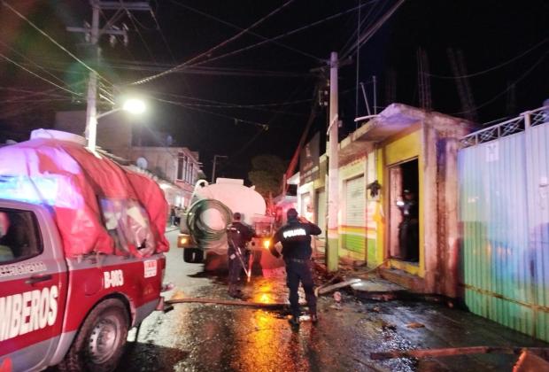 Se registra explosión en un comercio de Huaquechula