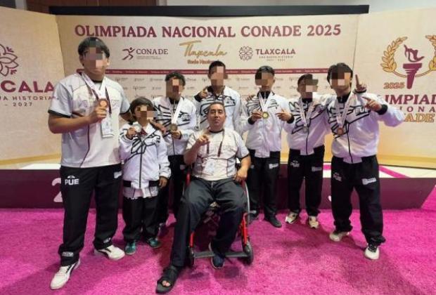 Se luce Puebla en el arranque de Luchas Asociadas en Olimpiada Nacional