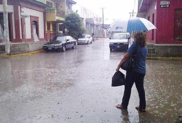 Con frío y posibilidad de lluvias arranca la semana en Puebla