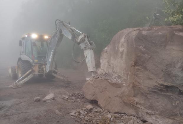 Por deslave se cierra parcialmente la autopista Acatzingo-Cd. Mendoza