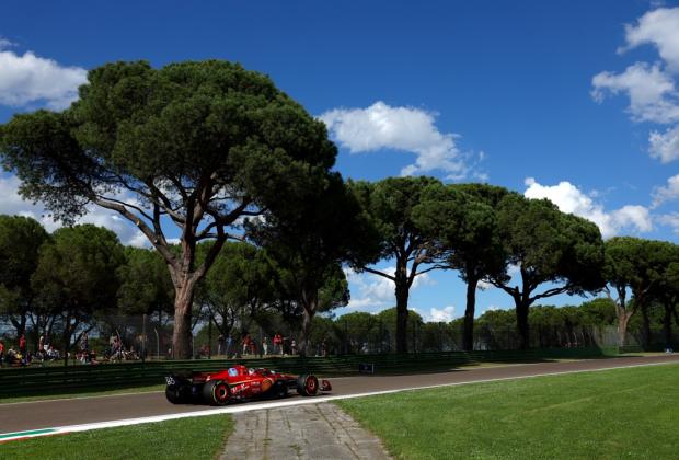 Charles Leclerc domina práctica 2 en GP de Emilia-Romagna