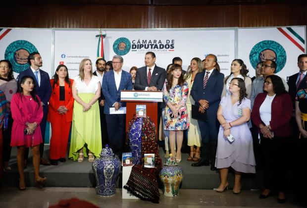 Presentan en la Cámara de Diputados los Eventos 2025 Por Amor a Puebla