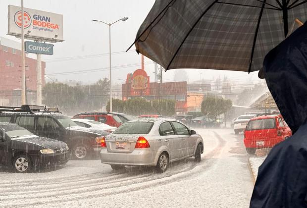 Se cayó el cielo en Tlaxcala, se registra intensa lluvia con granizo
