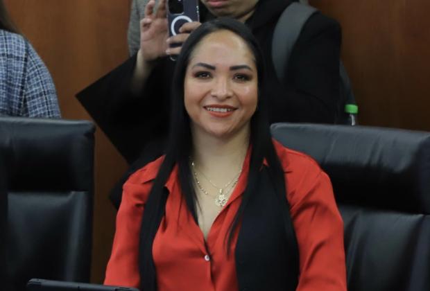 Liz Sánchez deja plantado al Senado y retrasan convocatoria para jueces y magistrados 