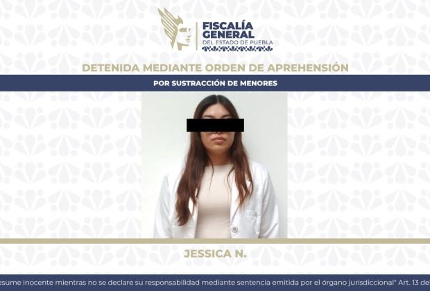 Vincula a proceso a Jessica por sustracción de tres menores