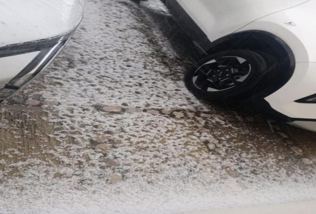 Cae tremenda lluvia con granizada en la ciudad de Puebla