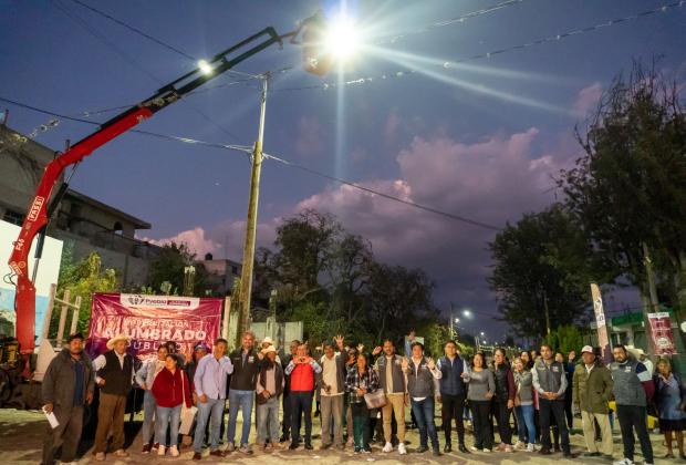 Chedraui moderniza luminarias con tecnología LED en Azumiatla