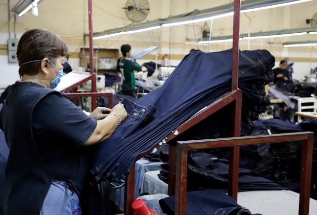 Crece empleo y ventas de maquiladoras de exportación de Puebla: INEGI